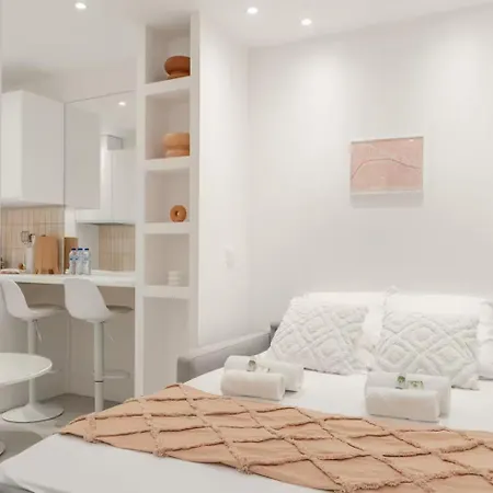 Greffulhe Apartment *