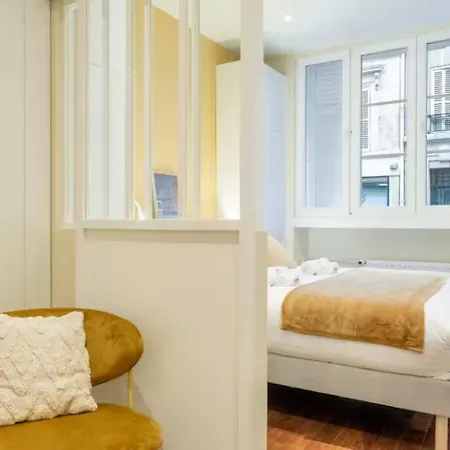 Greffulhe Apartment